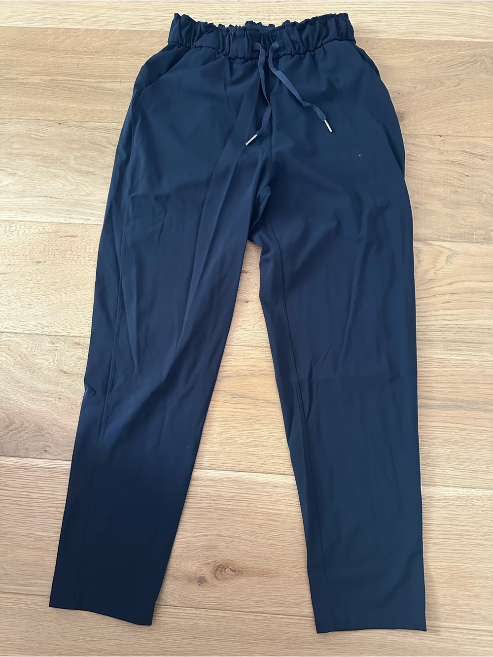 Lululemon Women’s Tapered Pants